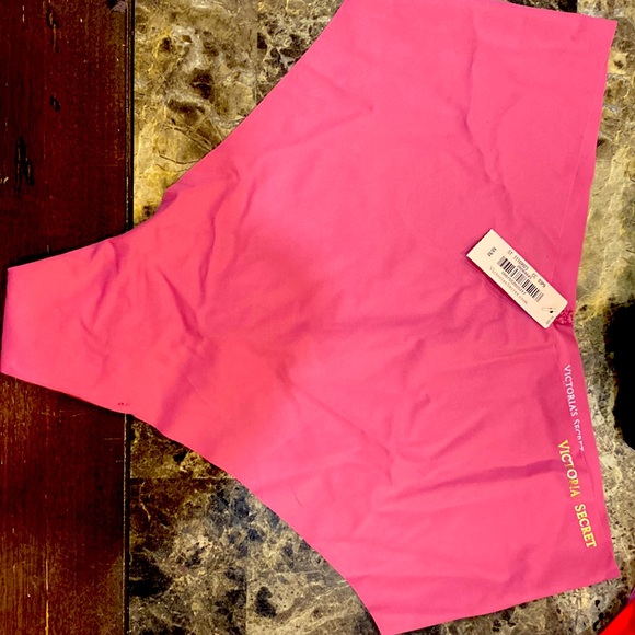 4 NWT pairs Victoria Secret high waisted thongs! - Picture 5 of 13